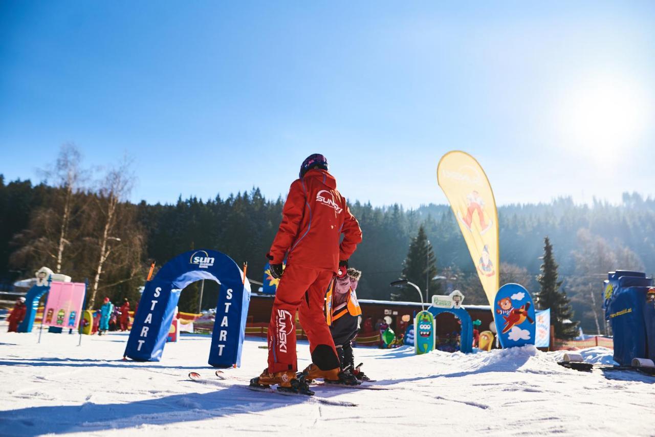Aparthotel Stodola Na Bile Bila  Zewnętrze zdjęcie